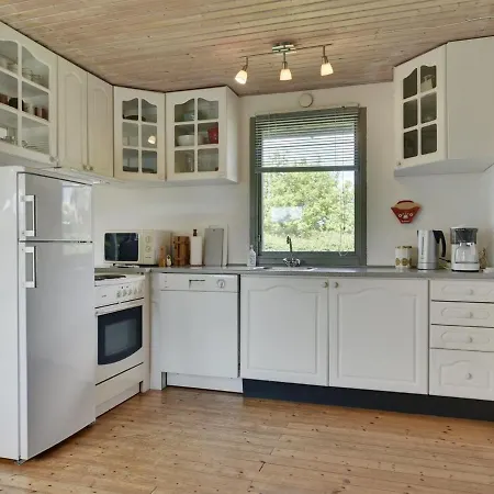 Rise - 250m From The Sea In Funen By Interhome Bojden