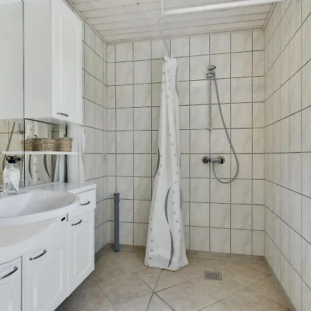 Holiday home Rise - 250m From The Sea In Funen By Interhome *