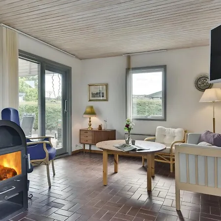 Rise - 250m From The Sea In Funen By Interhome Holiday home Bojden