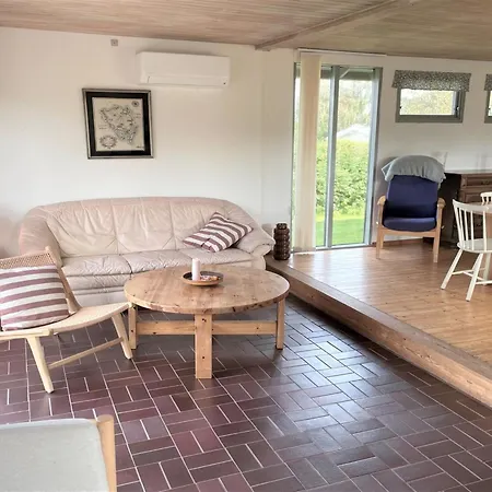 Dom wakacyjny Rise - 250m From The Sea By Interhome *